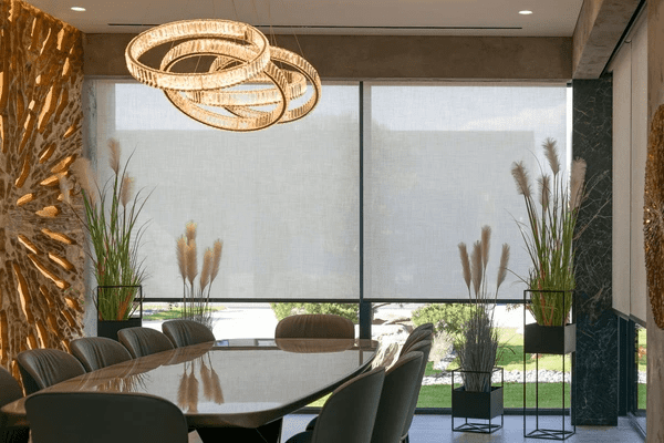 Elegant dining room with top-rated and affordable motorized blinds 2025, offering a cheap and stylish solution for modern interiors.