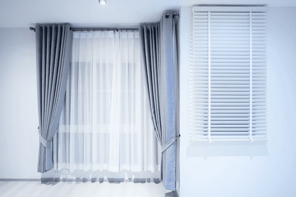 Best Blinds & Curtains Dubai 2025 – Modern Window Treatments for Homes & Offices