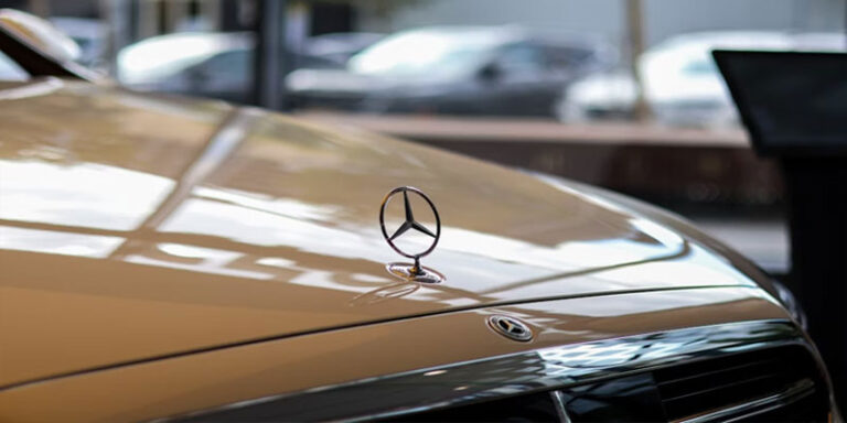 Read more about the article Quality care can keep your luxury car in the perfect condition