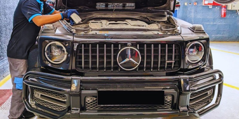 You are currently viewing Best luxury car repair service in UAE