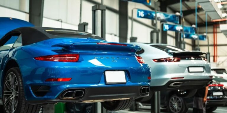 Read more about the article Top Signs Your Porsche Needs Expert Service