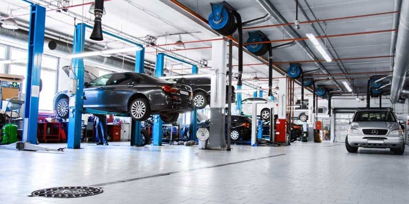 You are currently viewing UAE’s Top Luxury Auto Repair Service