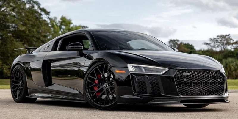 You are currently viewing Why Luxury Cars Need Good Care